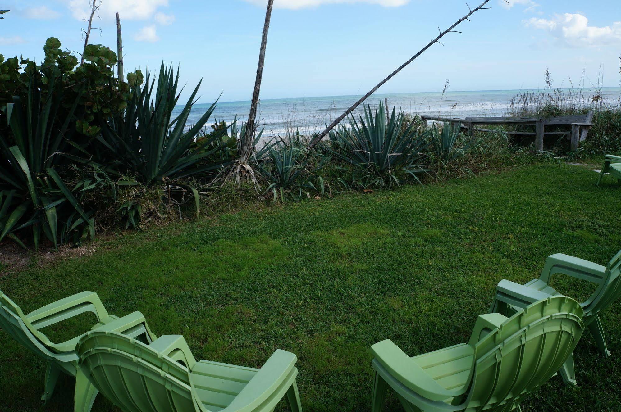 Ocean Front Paradise Resort Melbourne Eksteriør bilde